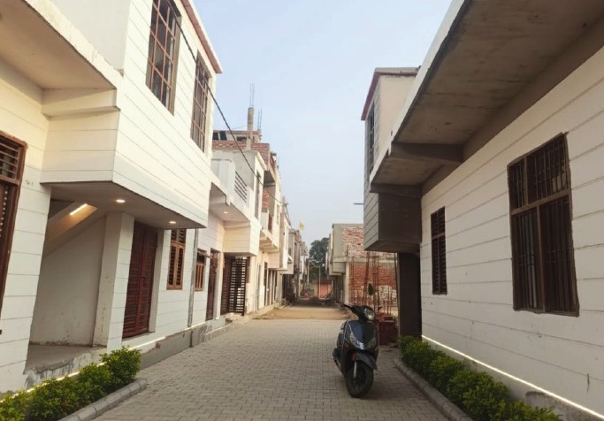 Villa street inside the gated community